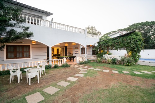 Luxury Villas in Lonavala