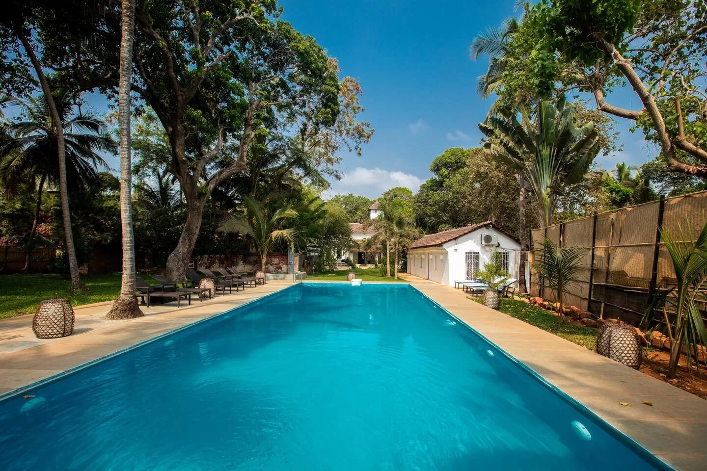 bungalows in goa and pool