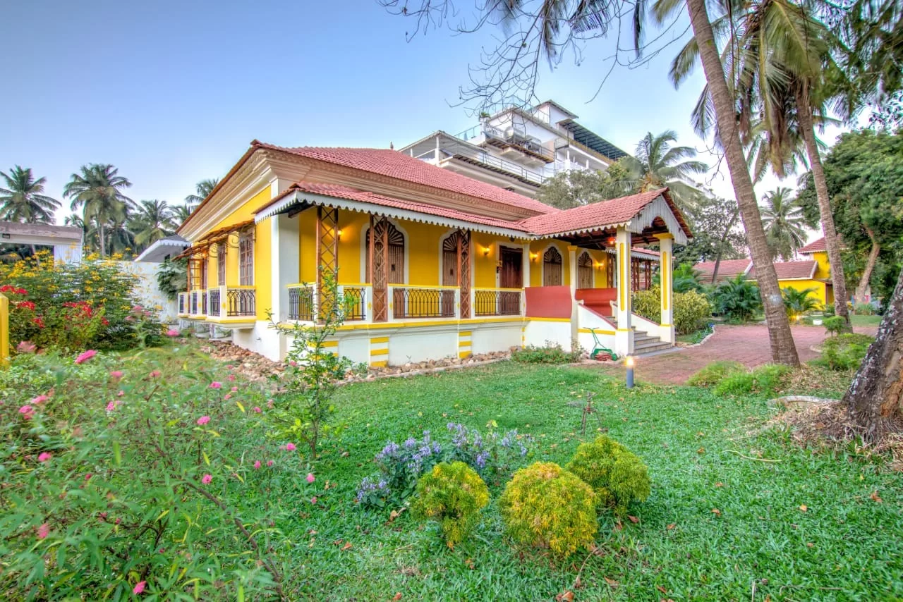 luuxury bungalows near beaches goa