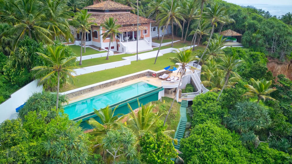 Villas in Sri Lanka for new year with spouse, friends and families