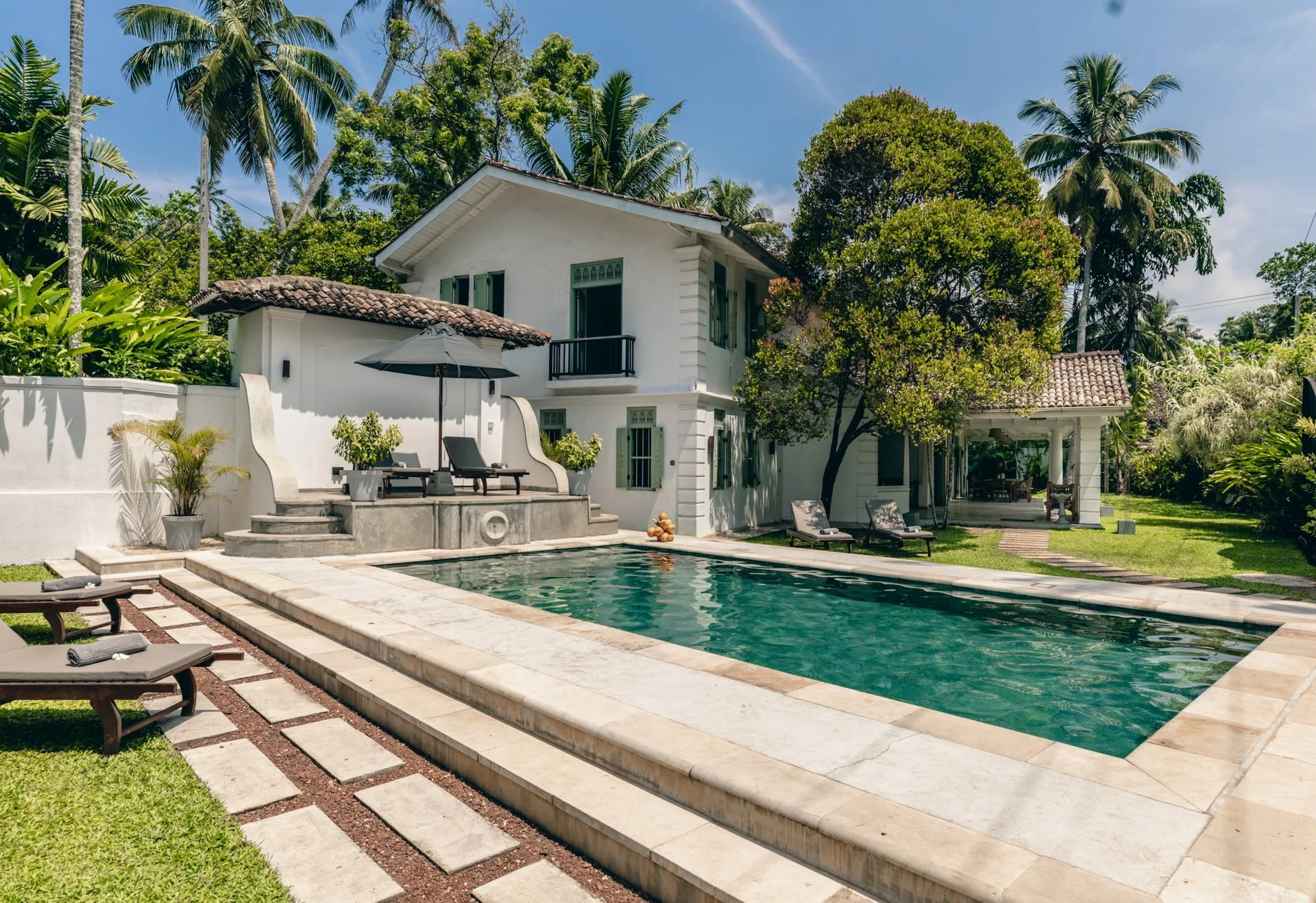 big private pool villa for families