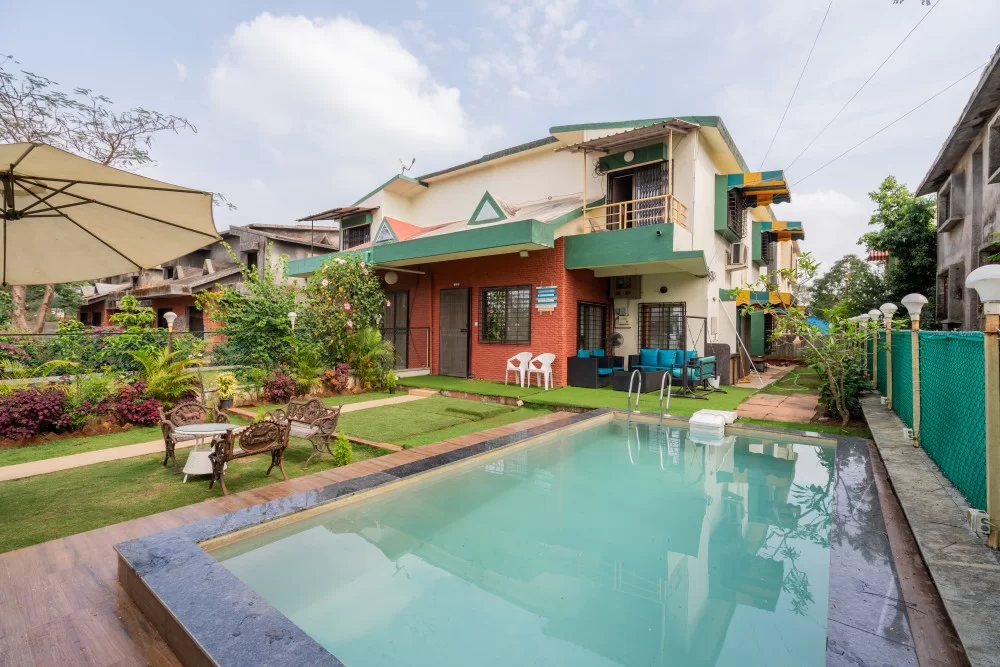 pool villa in lonavala for holi