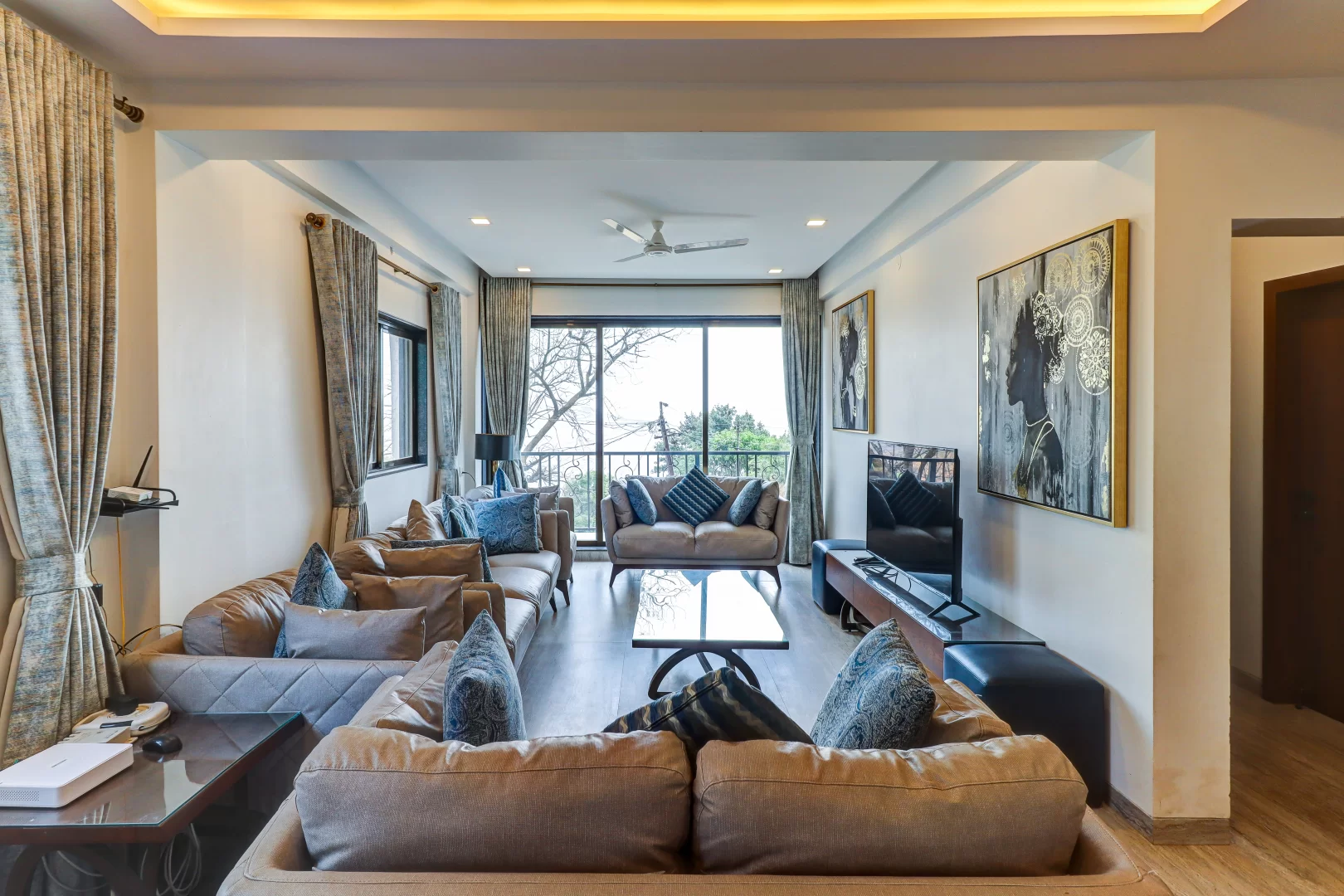 Arlington Contemporary villa in panchgani for family