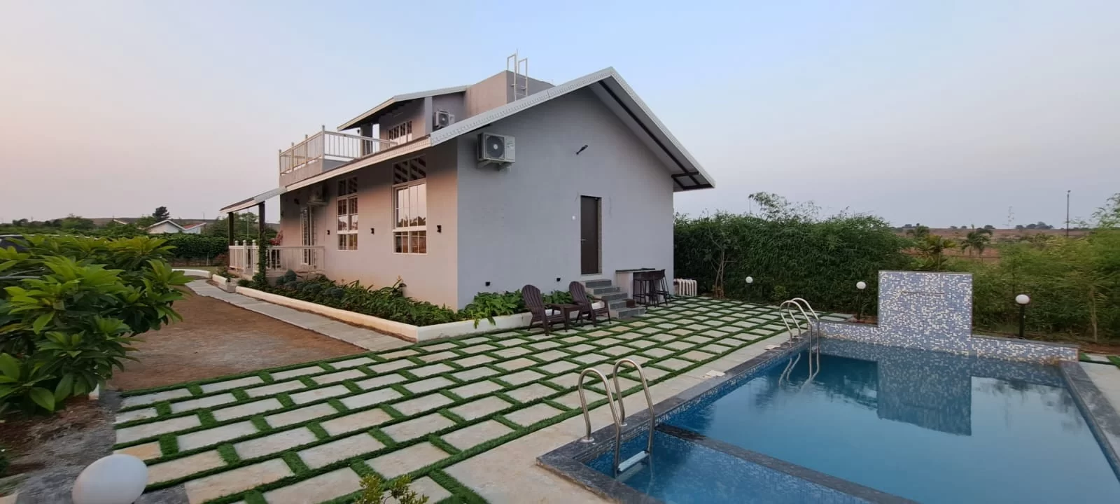 luxury villas in nashik