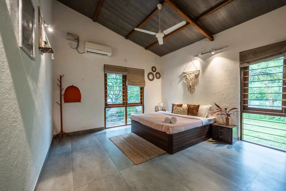 luxury villa in Alibaug